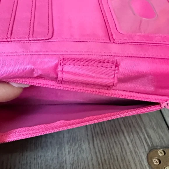 Spartina 449 Black Verdier Market Wallet with Pink and Brown Flowers - Picture 6 of 10